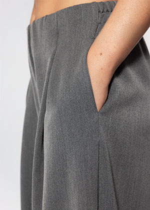 Schlupfhose mit Kellerfalte - grau