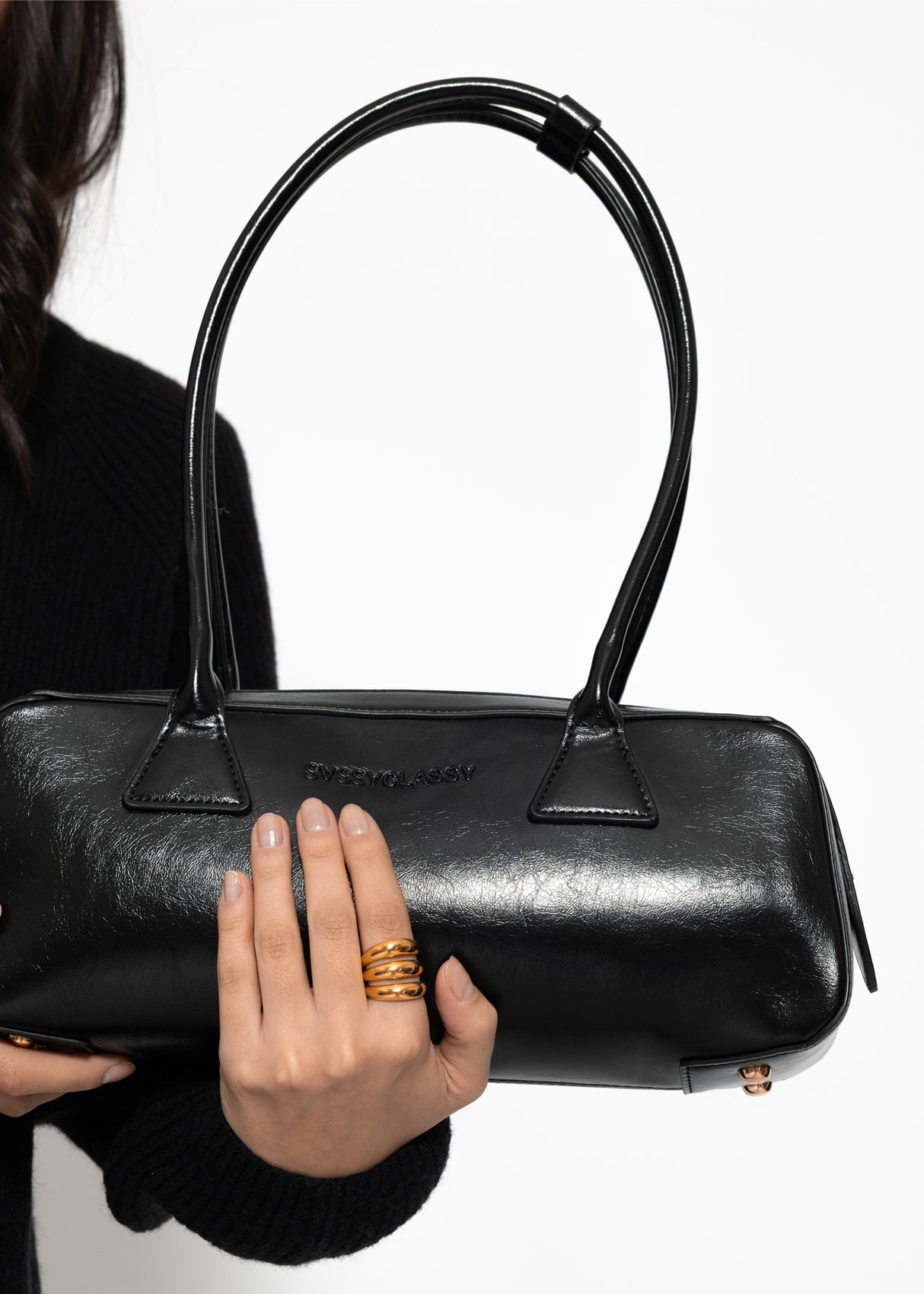 Schultertasche aus Kunstleder - schwarz