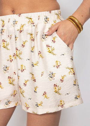 Shorts mit floralem Print - hellbeige