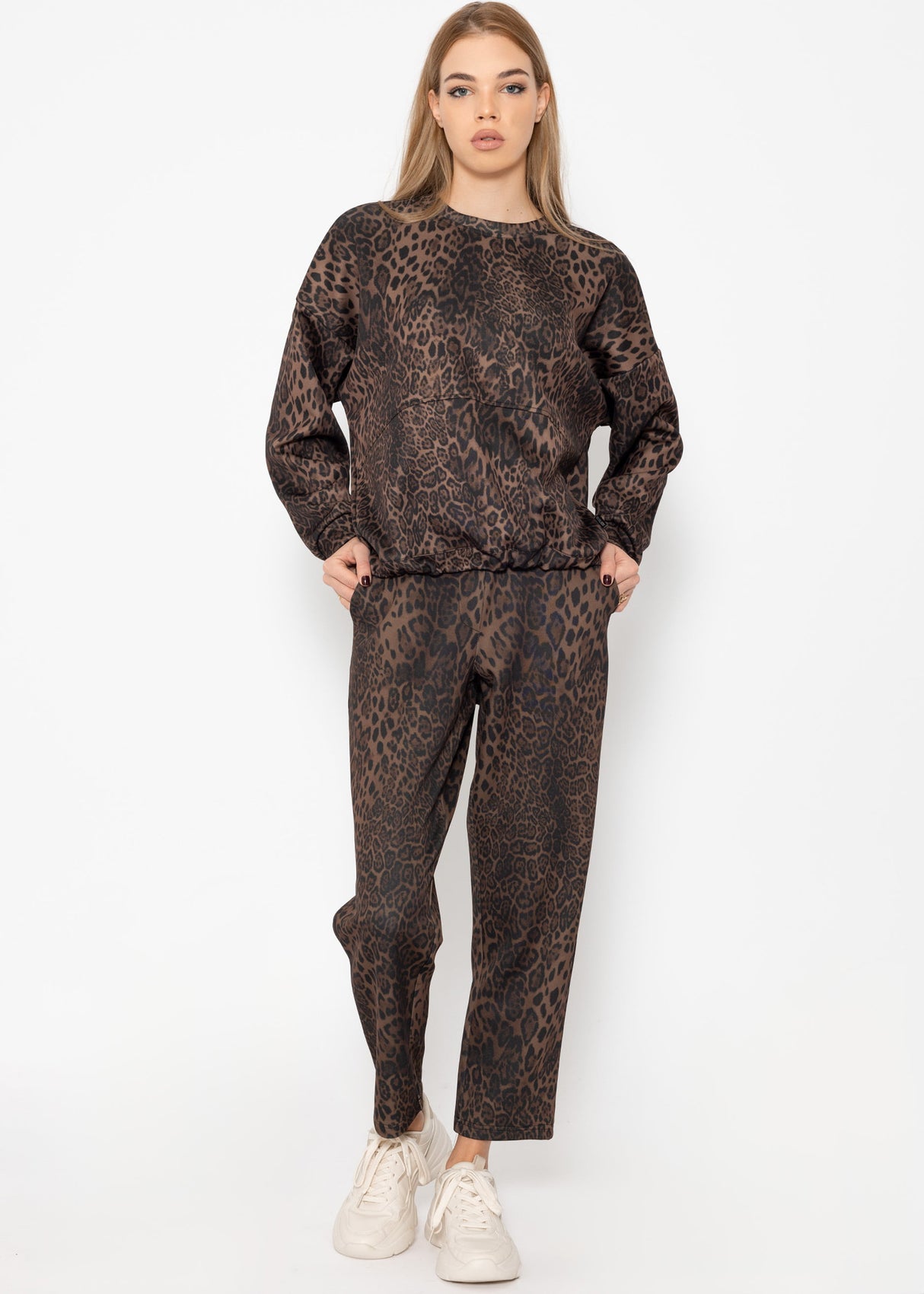 Softe Hose mit Leo-Print - schwarz-braun