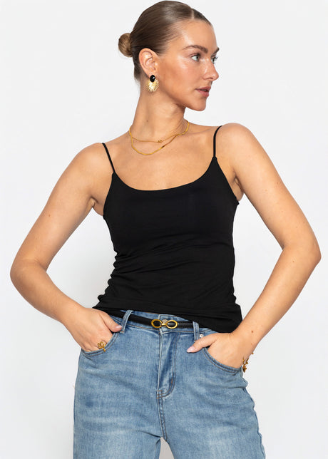 Spaghettiträger Top - schwarz von SASSYCLASSY