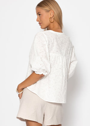 Spitzen Bluse mit kurzen Ballonärmeln - weiß