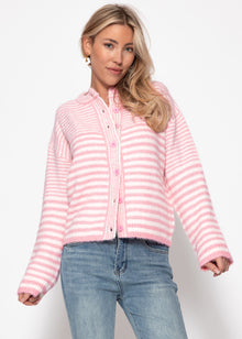 Strickjacke mit grafischem Streifenbild - rosa