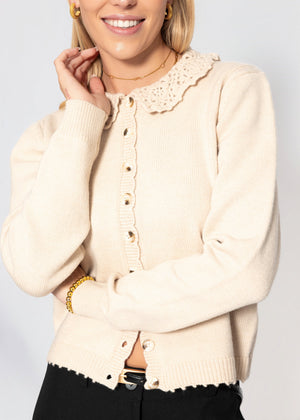Strickjacke mit Häkelkragen - beige