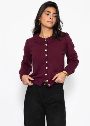 Strickjacke mit Häkelkragen - burgundy