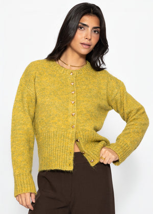 Strickjacke mit Herzknöpfen - olivgelb