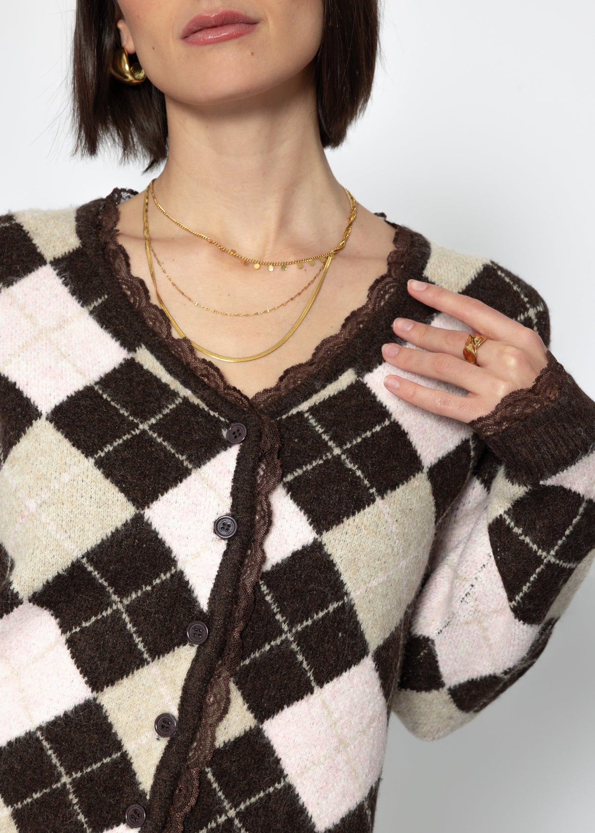 Cardigan with diamond pattern and lace trim - brown