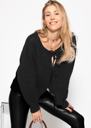 Strickjacke mit Schleifenverschluss - schwarz