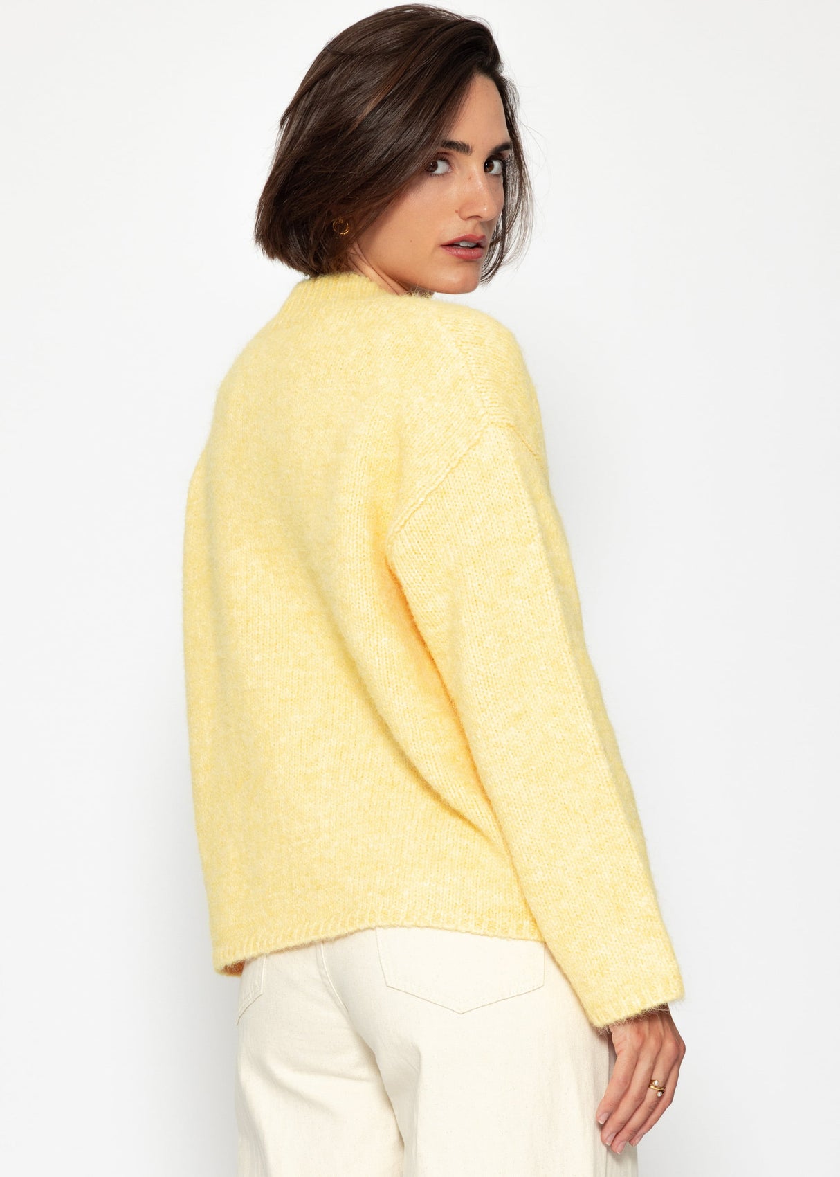 Part jacket with bags & large button placket - yellow