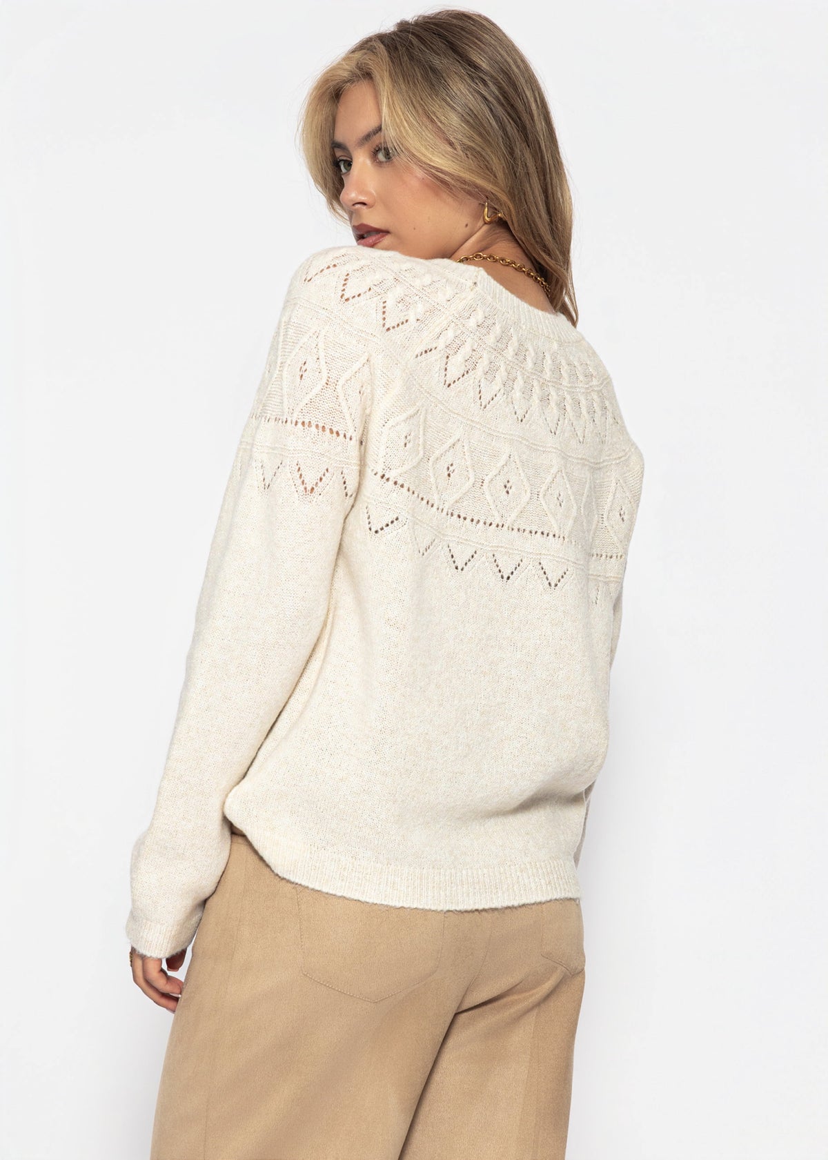 Strickpullover mit feinem Ajour-Norwegermuster- offwhite