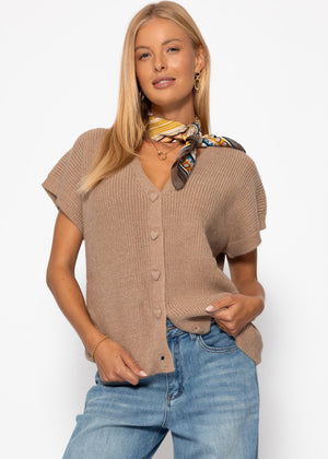 Strickweste mit Herzknöpfen - taupe