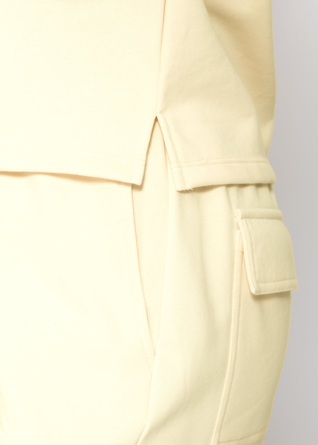 Sweatshorts - buttergelb