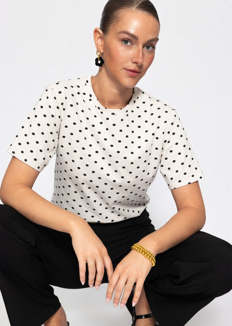 T-Shirt mit Punkte-Print - beige von SASSYCLASSY