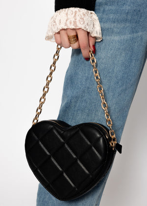Heart-shaped bag - black