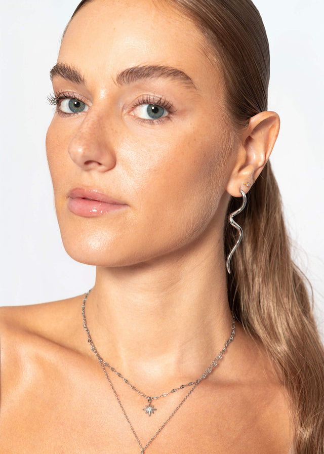 Wave stud earrings - silver
