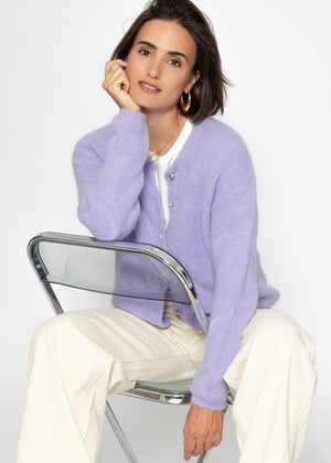 Weicher Strickcardigan mit Zierknöpfen - flieder