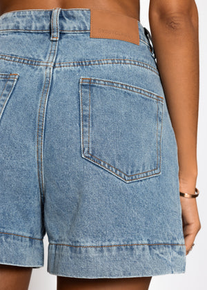 Wide high-waisted denim shorts - light blue