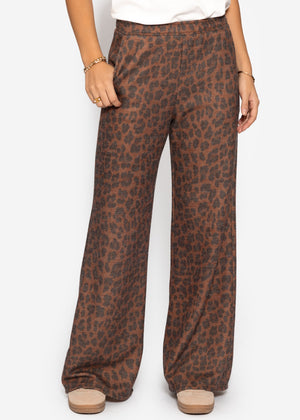 Weite Hose mit Leo-Print - braun