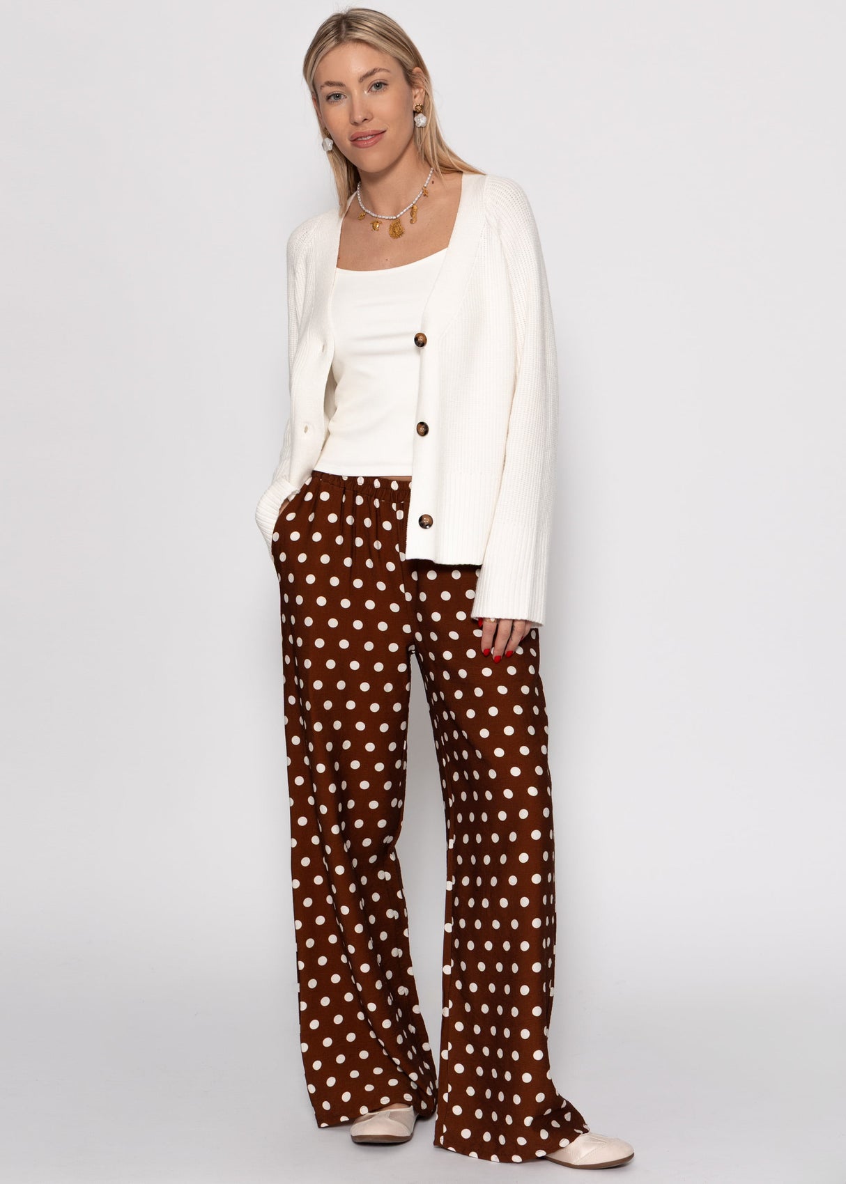 Weite Hose mit Punktemuster - braun-beige