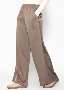 Satin trousers with wide leg - taupe