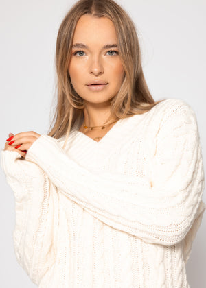 Cable-knit V-neck sweater - off-white