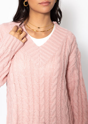 Cable knit jumper with V-neck - rose