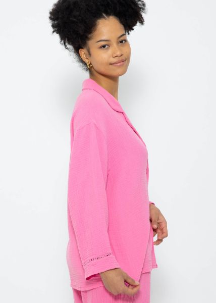 Musselin Pyjamabluse mit Spitzenborte - pink