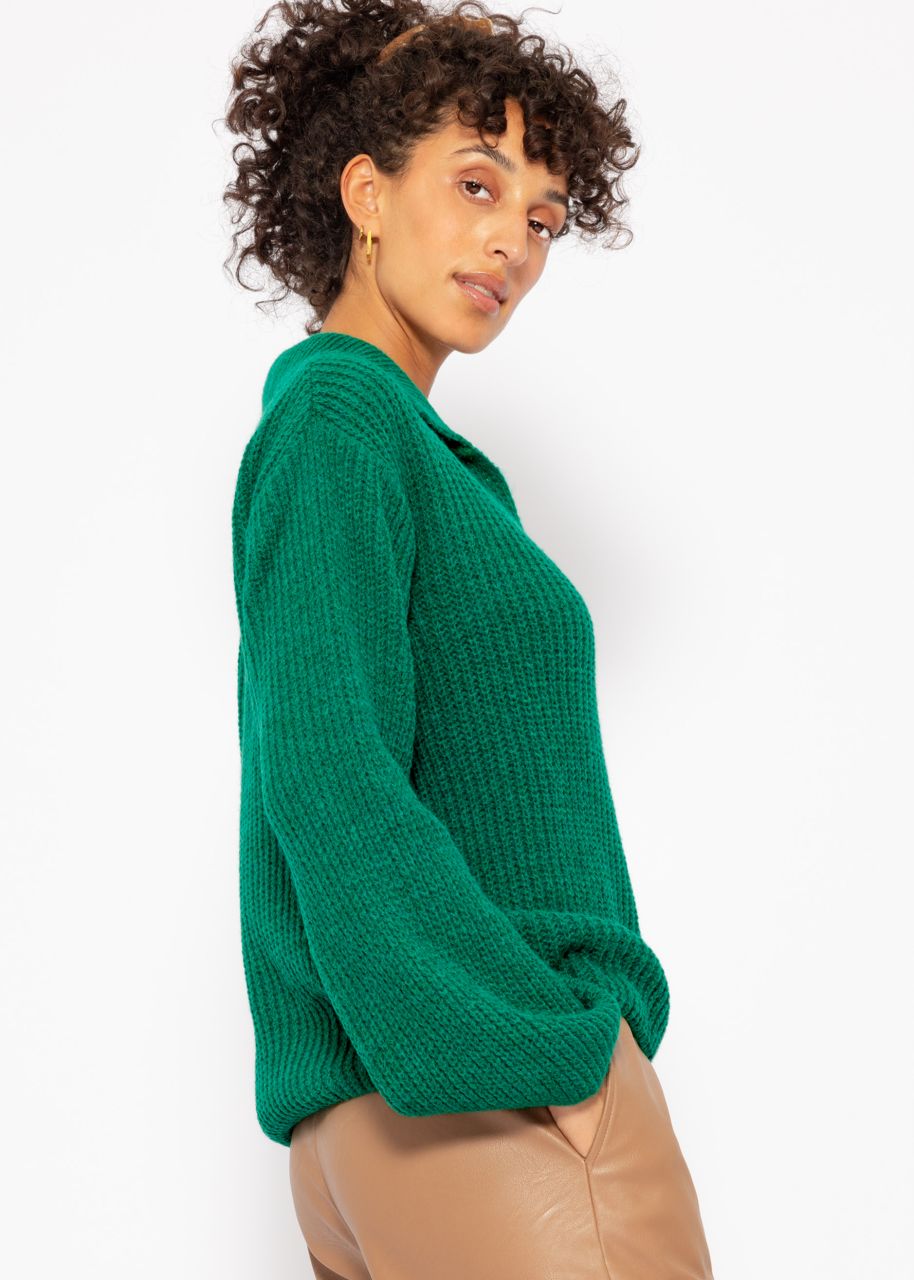 Oversize Pullover mit V-Ausschnitt und Kragen - grün