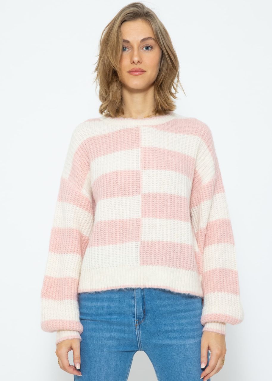 Flauschiger Pullover mit versetzten Blockstreifen - rosa-offwhite