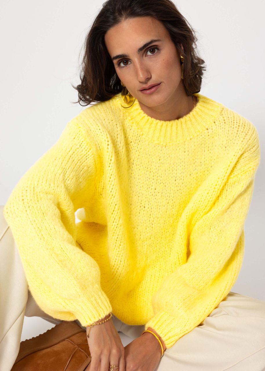 Oversize Pullover mit Rundhals-Ausschnitt - gelb