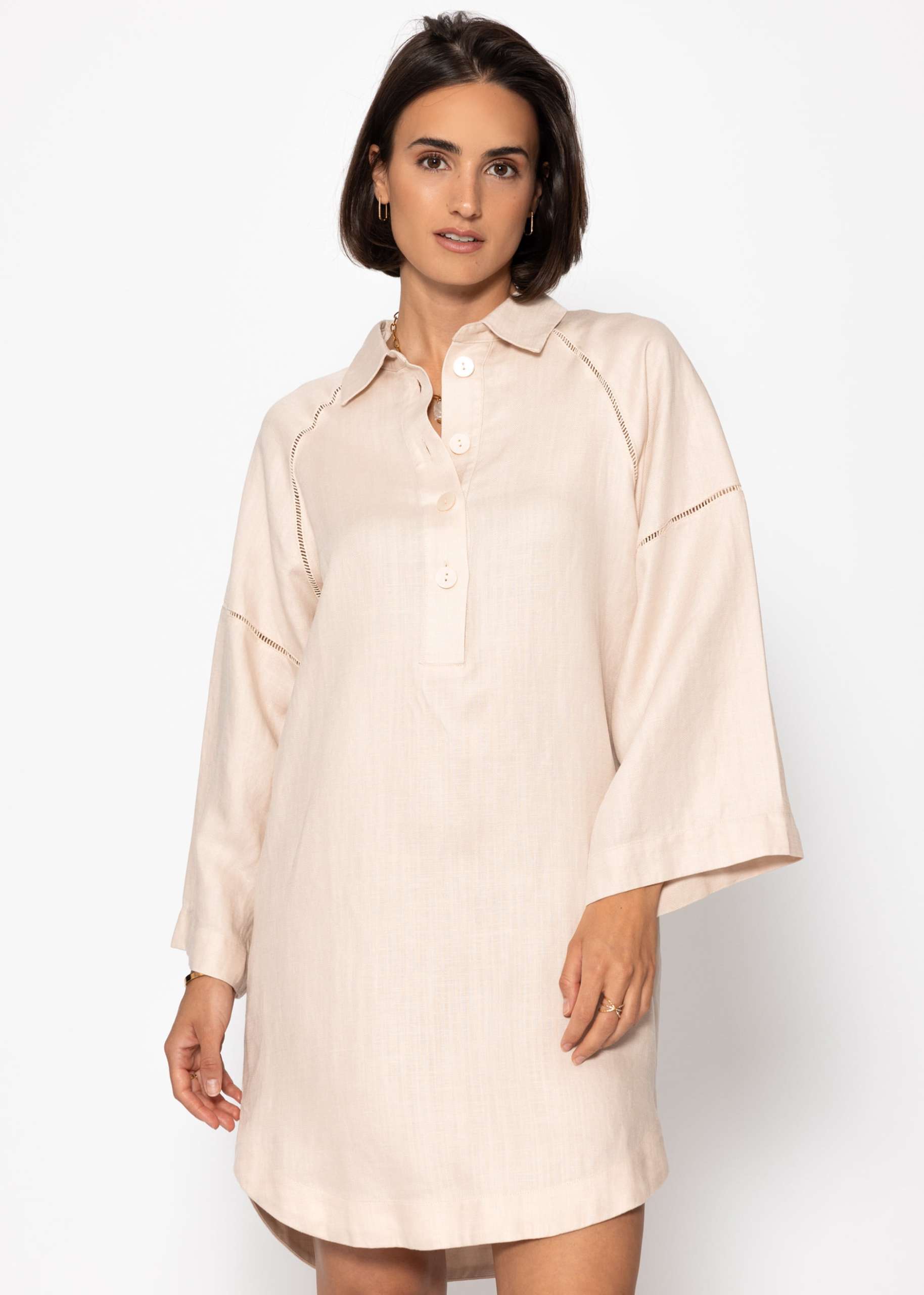 Leinen Kleid mit Knopfleiste - creme