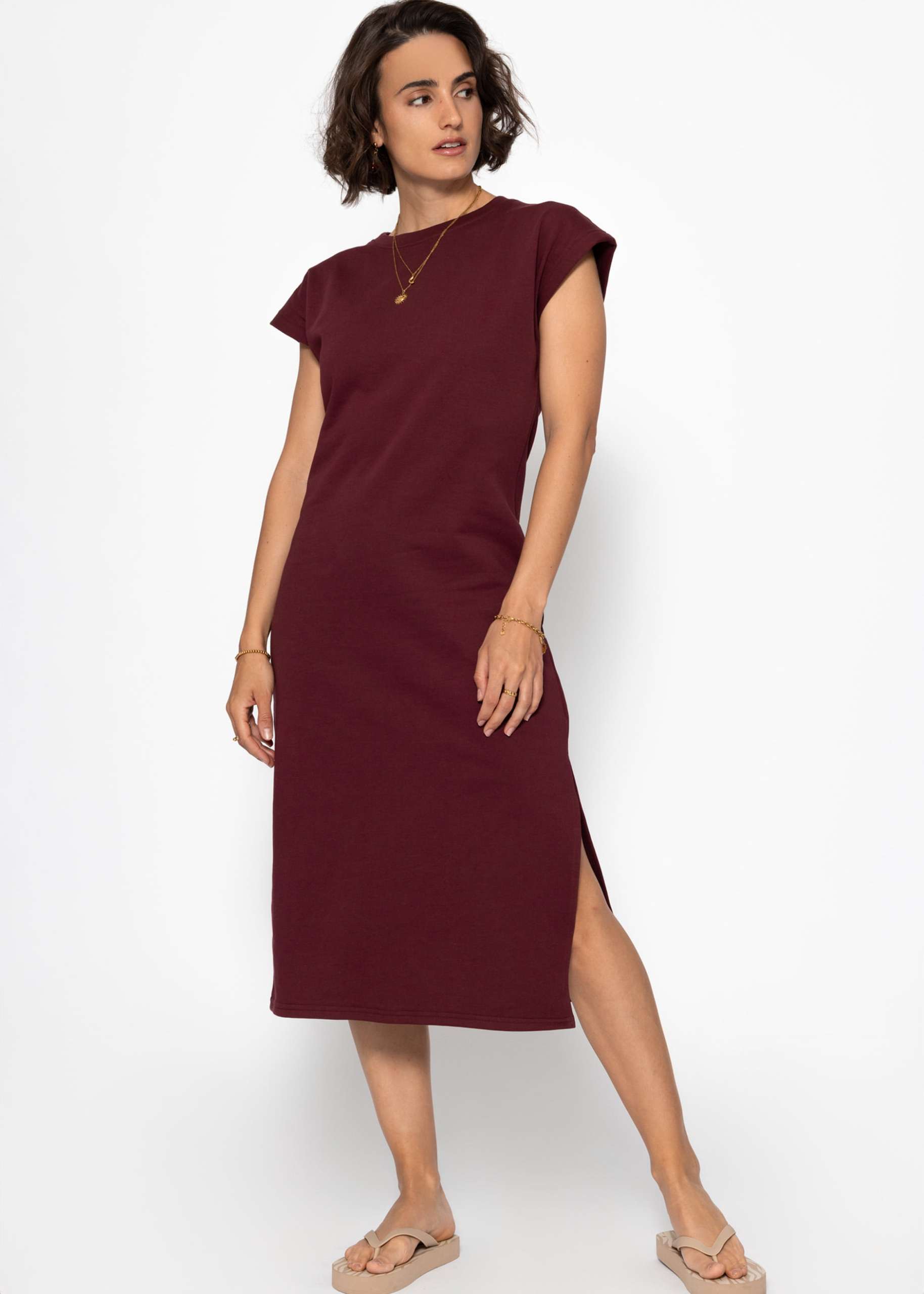 Langes Sweatkleid mit Schlitz - burgundy