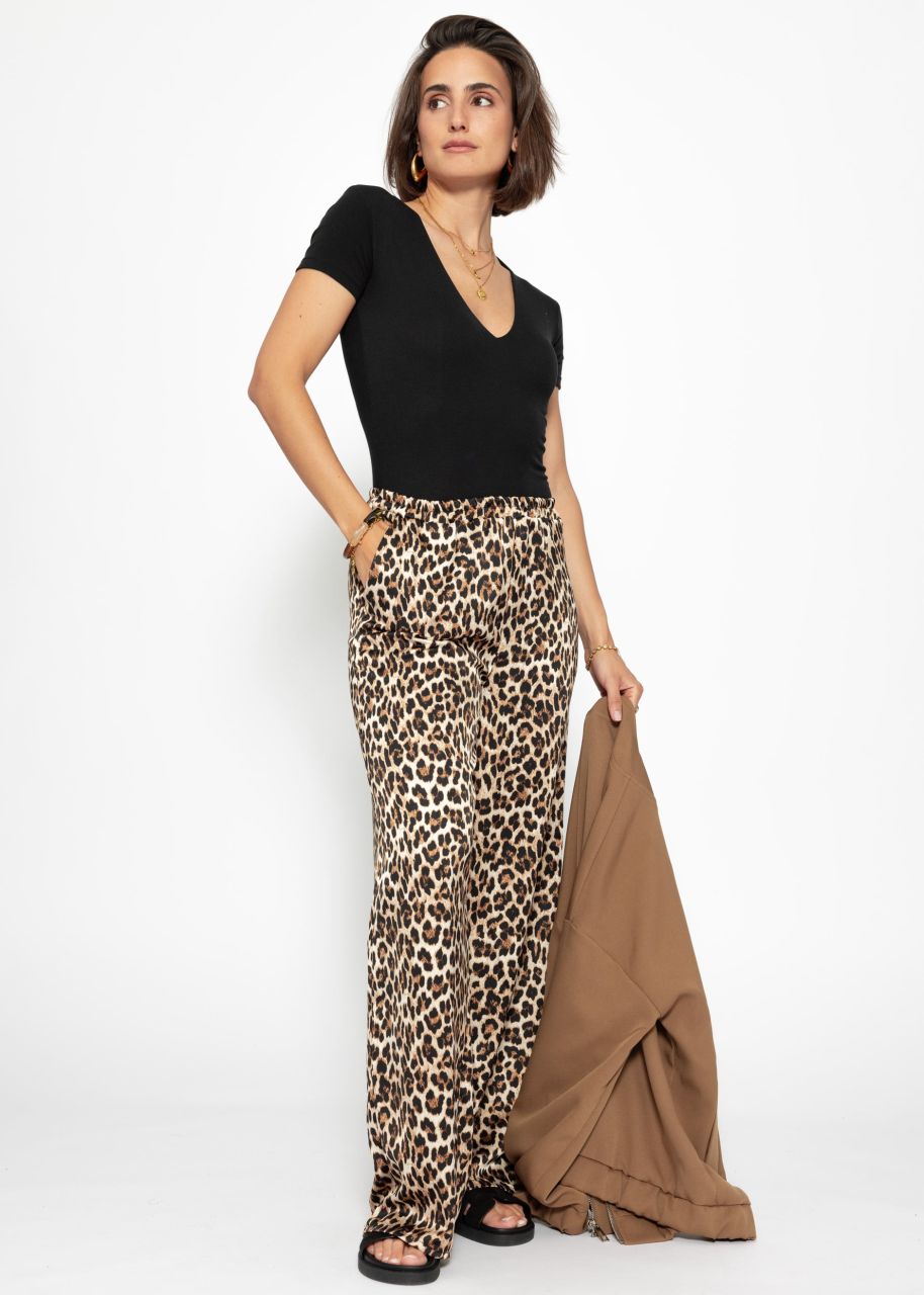Satin Hose mit Leo-Print - braun