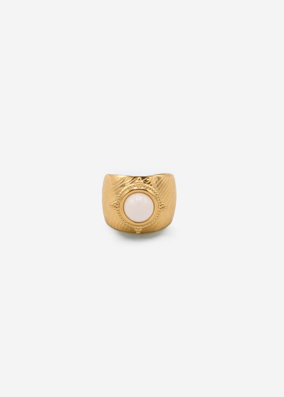 Ring mit rundem Jade Stein - gold