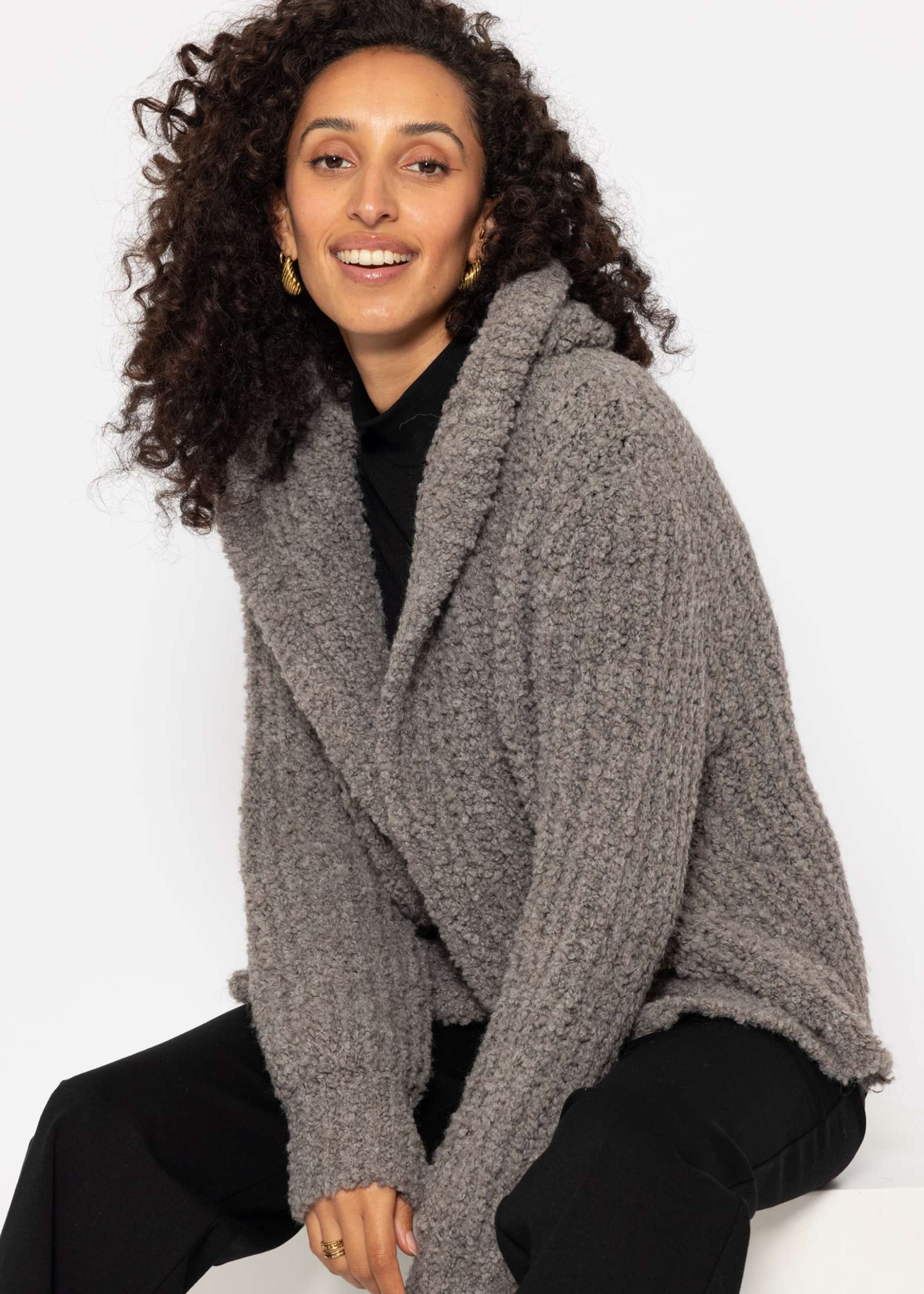 Bouclé-Cardigan mit Hoodie - taupe