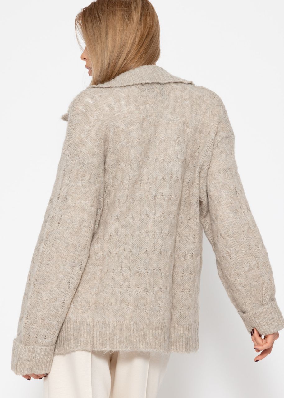 Flauschiger Zopfmuster-Cardigan mit Kragen - beige