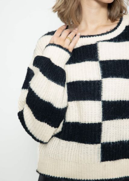 Flauschiger Pullover mit versetzten Blockstreifen - schwarz-offwhite