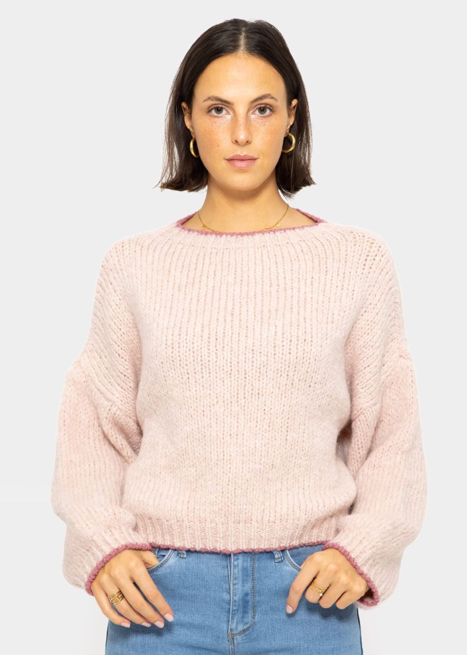 Flauschiger Pullover mit farbigen Blenden - rosa