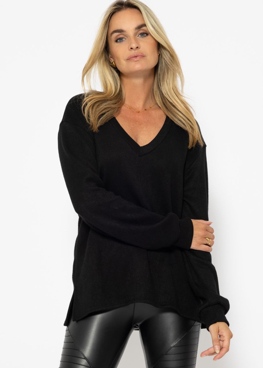 Oversize soft Sweater mit tiefem V-Ausschnitt - schwarz