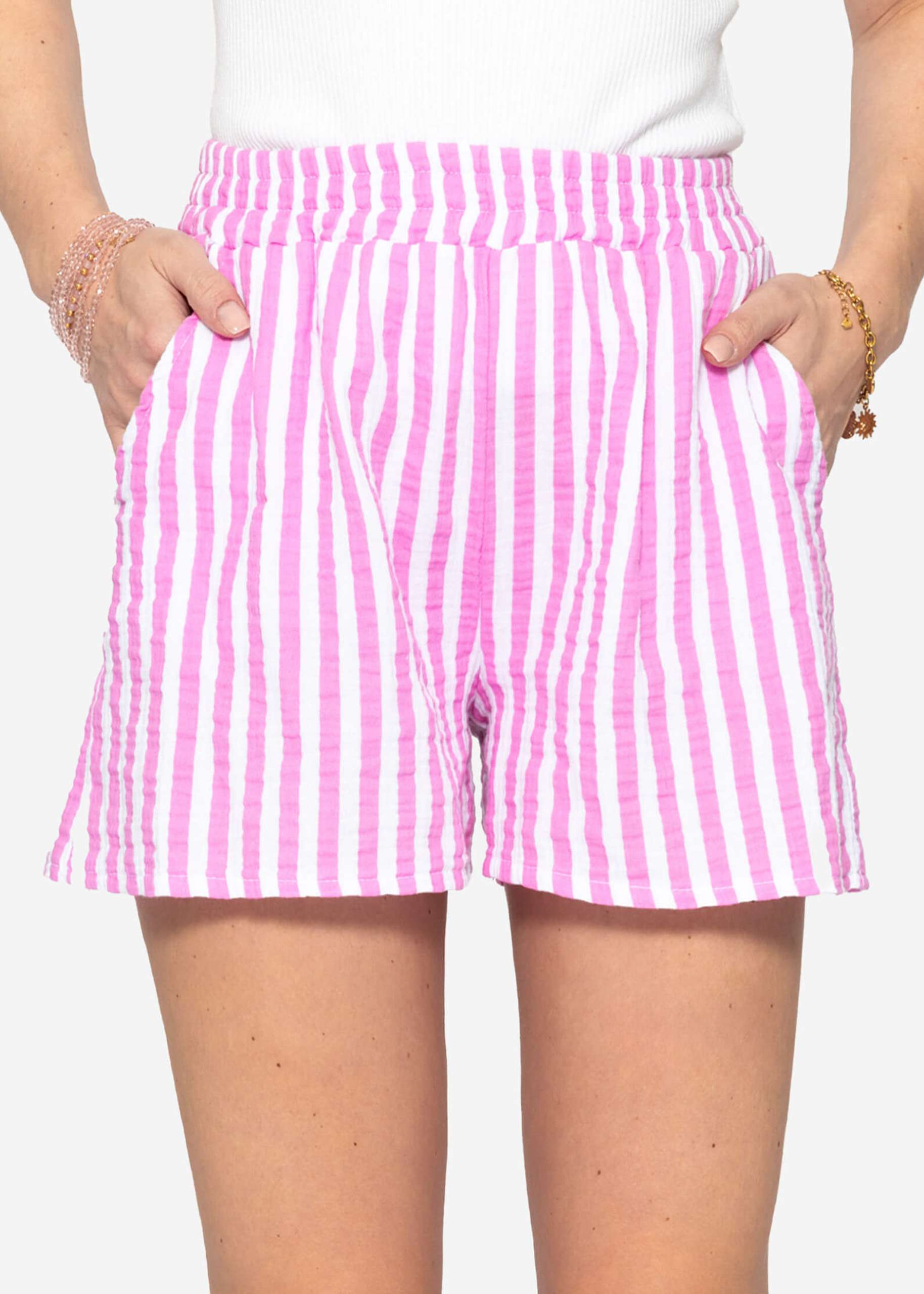 Gestreifte Musselin Shorts - rosa