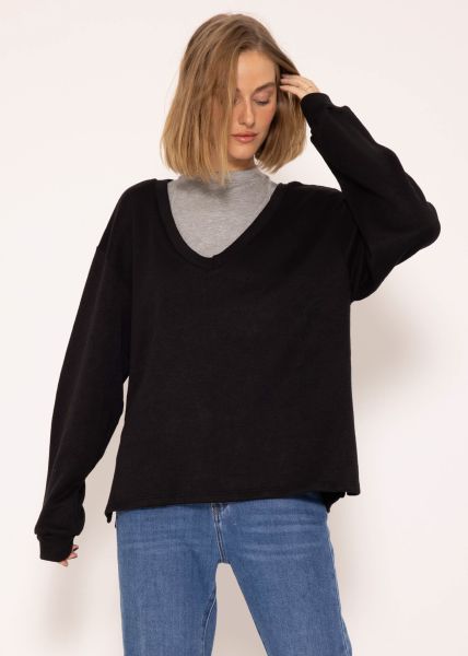 Oversize Sweater mit tiefem V-Ausschnitt, schwarz