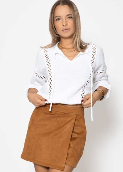 Bluse aus Musselin mit Spitzeneinsatz - weiß