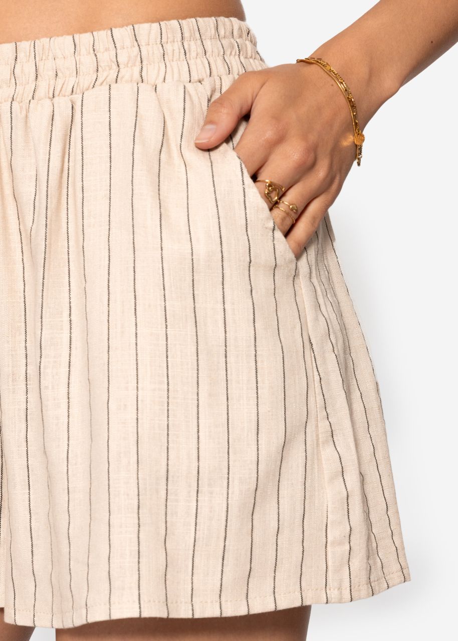 Gestreifte Shorts - beige