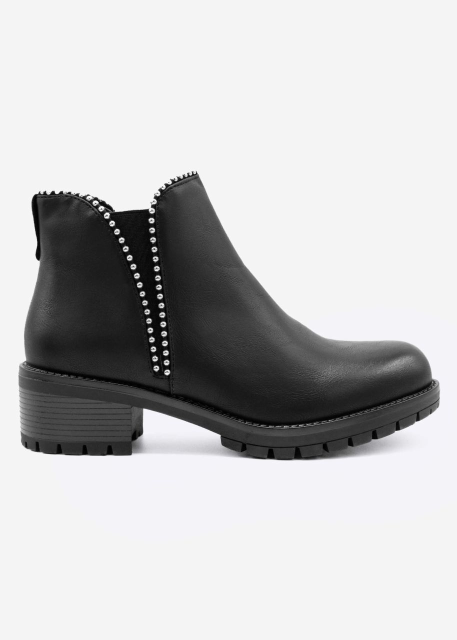 Chelsea-Boots mit silbernen Kugelperlen, schwarz