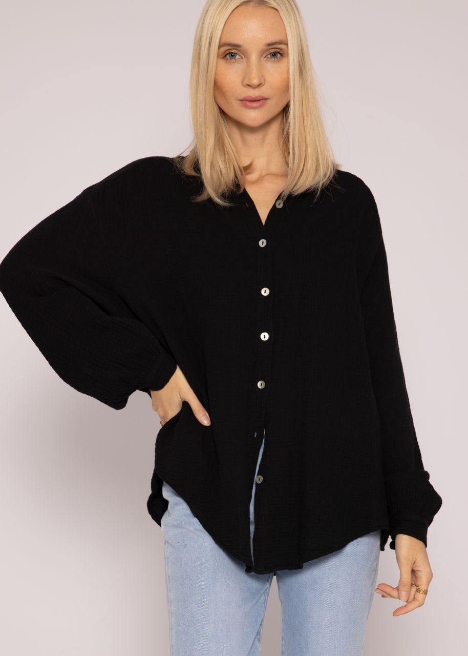 Ultra oversize Musselin-Blusenhemd, kürzere Variante, schwarz