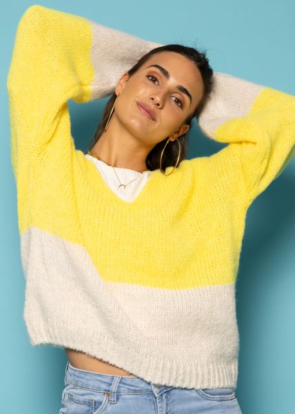 Lockerer Pullover mit V-Ausschnitt, gelb/offwhite