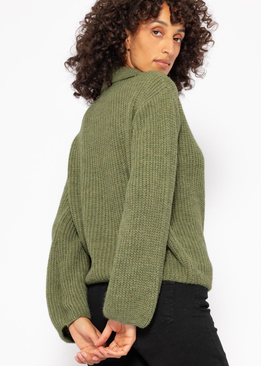 Oversize Pullover mit V-Ausschnitt und Kragen - khaki