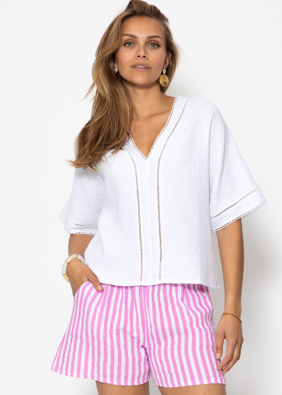 Musselin Bluse mit Spitzeneinsatz - weiß
