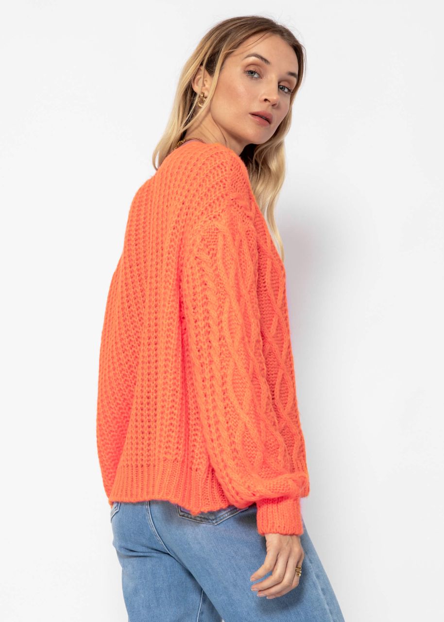 Oversize Strickjacke mit Zopfmuster - mandarine