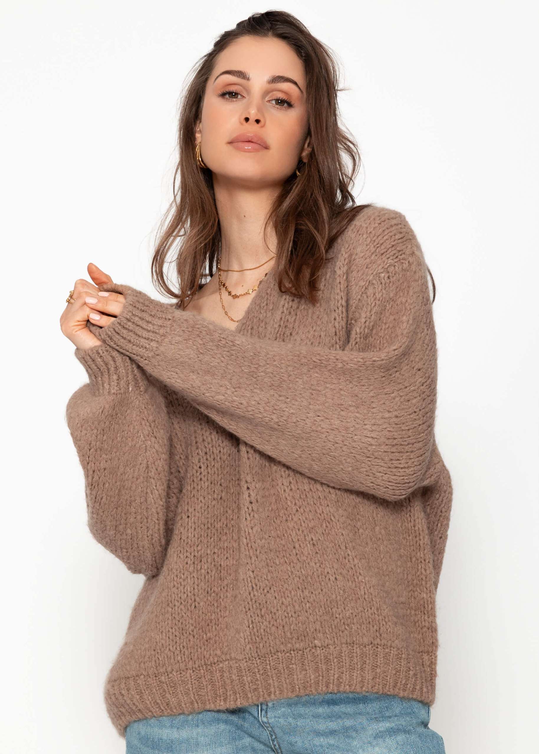 Oversize Pullover mit V-Ausschnitt - camel